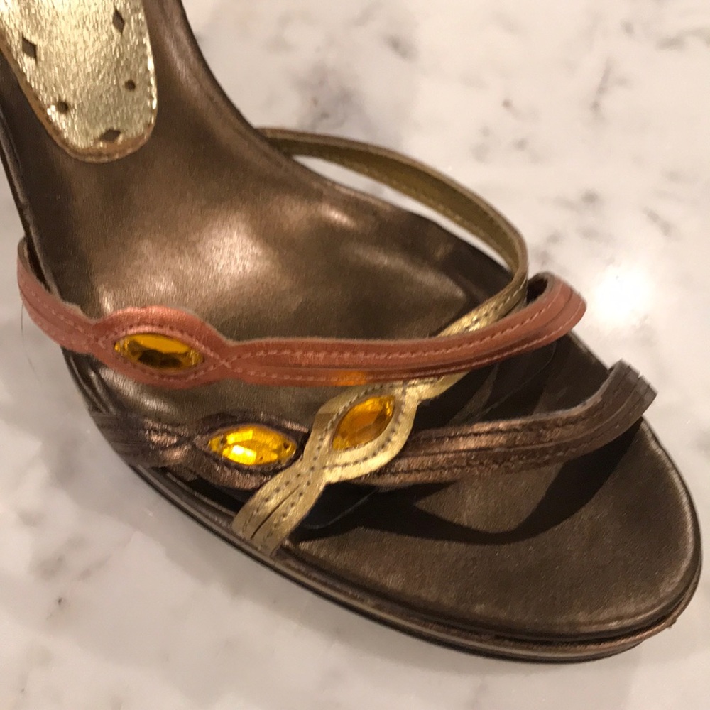 BCBG Heels - Picture 3 of 4